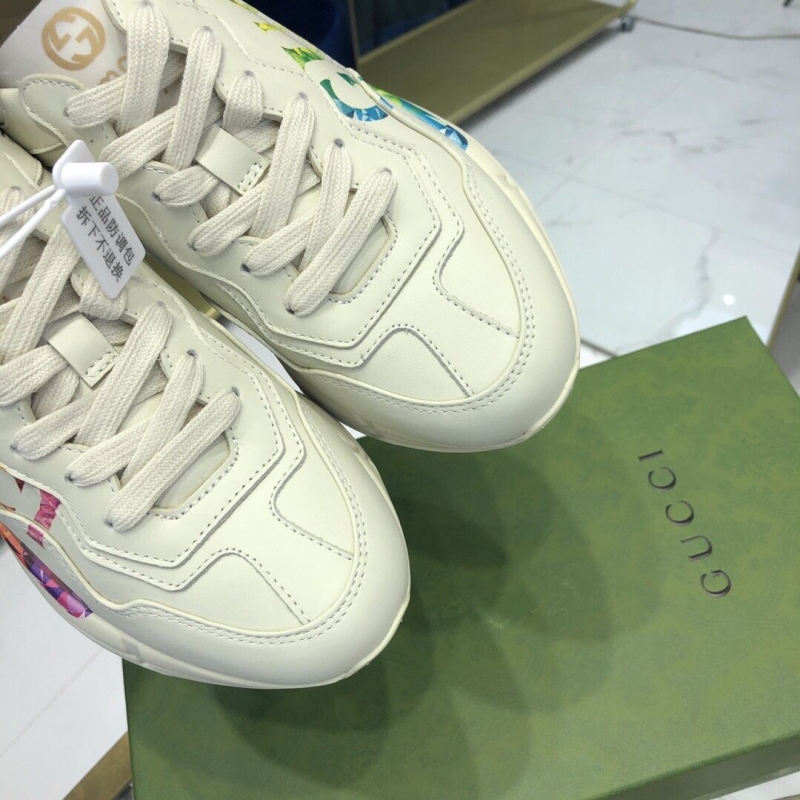 Gucci Sneakers